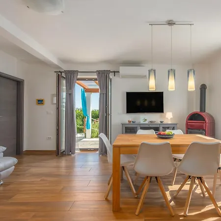 Joy By Interhome * Novigrad (Istria)