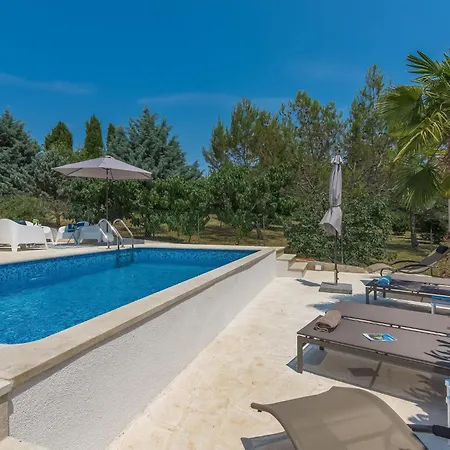 Dom wakacyjny Joy By Interhome Novigrad (Istria)